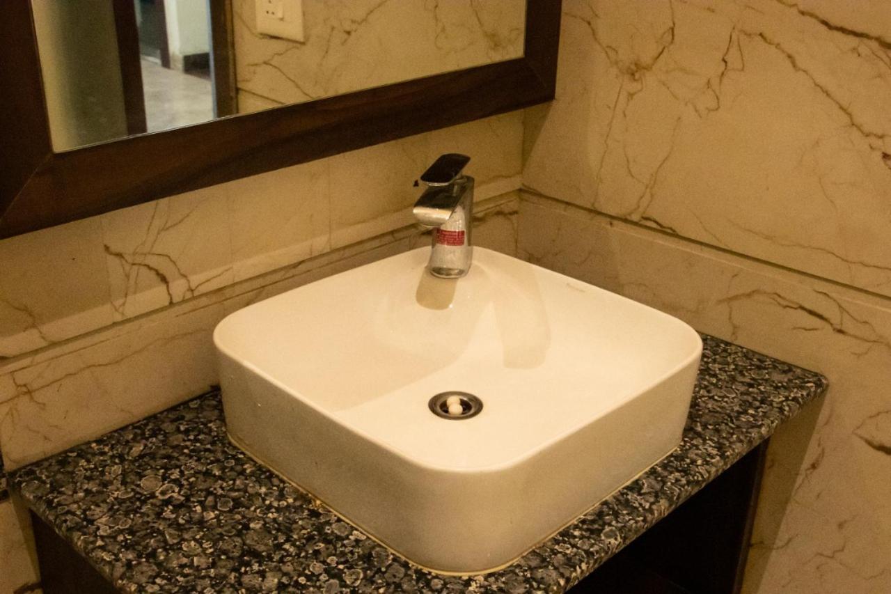 Hotel Sourav Park Inn Agra Agra  Luaran gambar