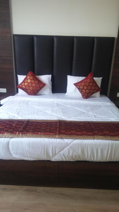 Hotel Sourav Park Inn Agra Agra  Luaran gambar